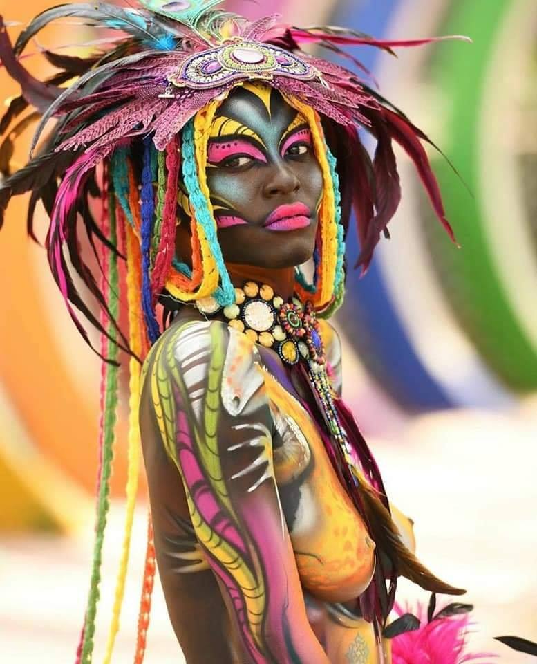 Ảnh gái xinh body painting - 13