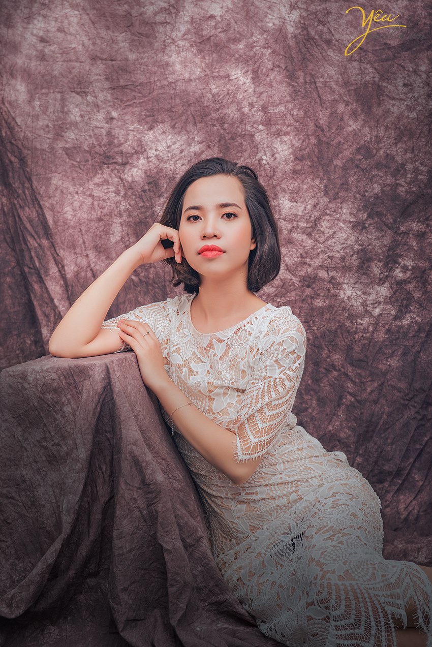 Gái xinh chụp ảnh - 17