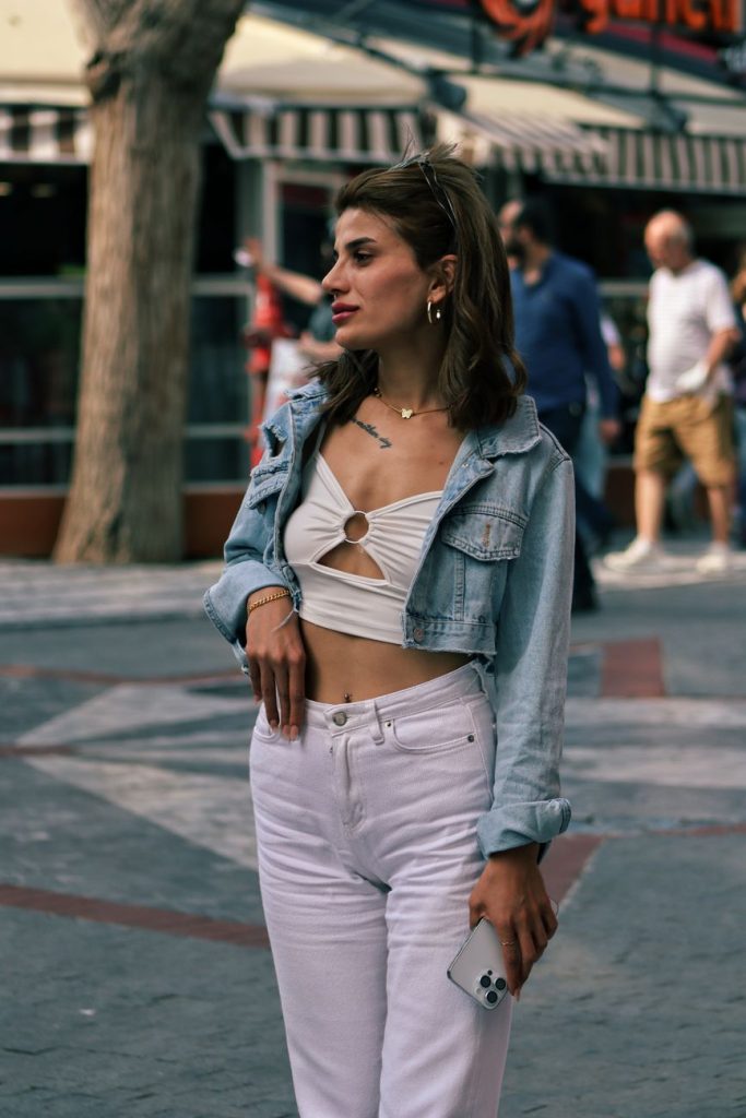 ảnh gái xinh mặc croptop