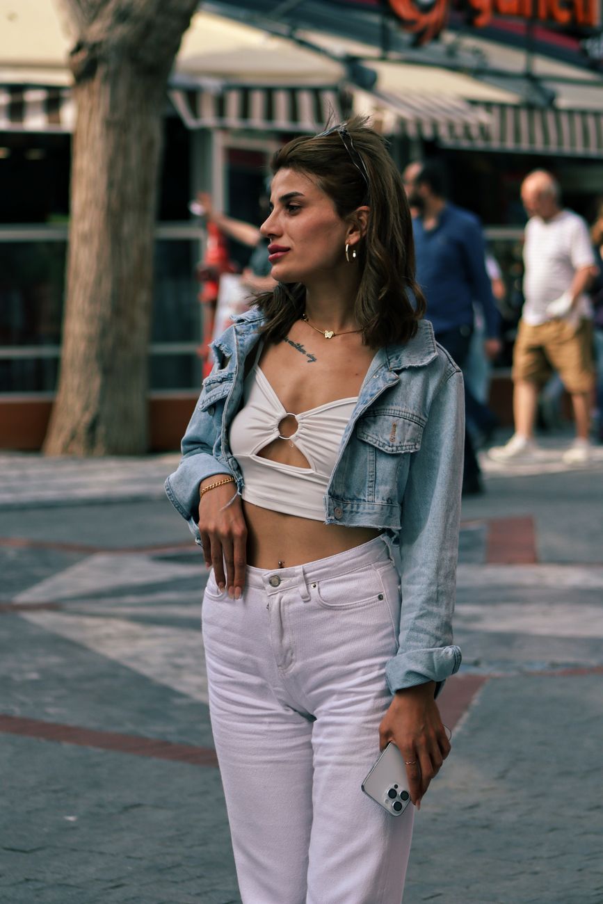 ảnh gái xinh mặc croptop